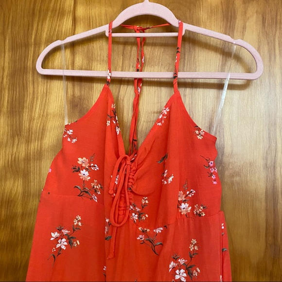 Red floral halter dress - Picture 2 of 4